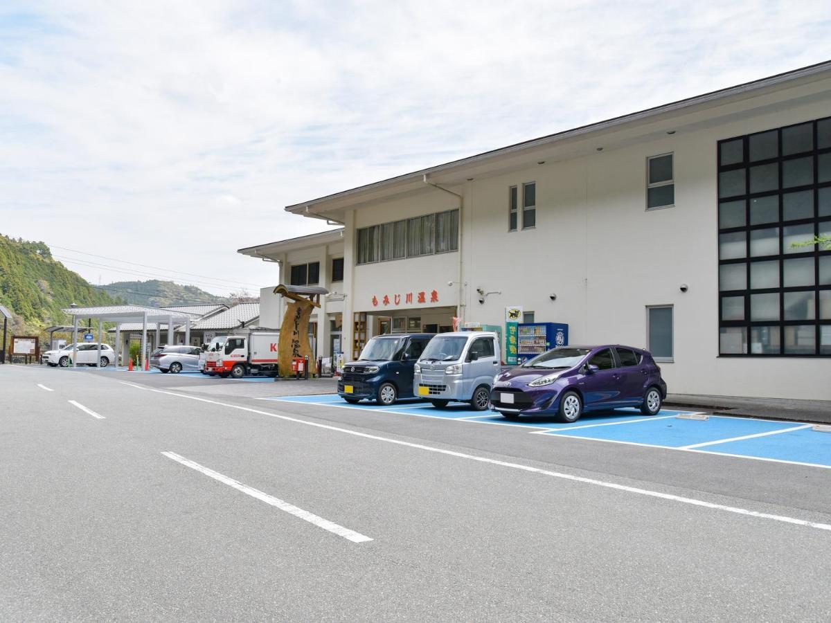 فندق Momijigawa Onsen Naka المظهر الخارجي الصورة